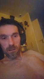 BlnAktivGay webcam model stream image