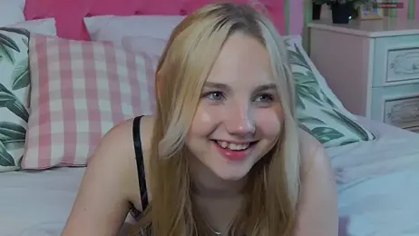 Sky_Cutie webcam model stream image