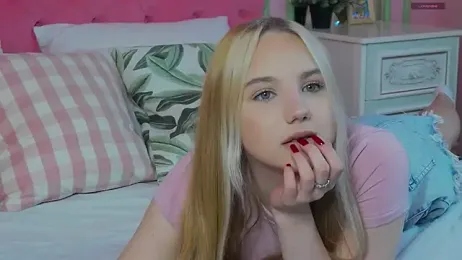 Sky_Cutie webcam model stream image