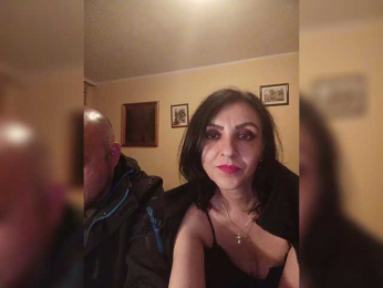 WikiBitch webcam model stream image