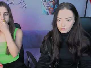 bella-cute1 webcam model stream image