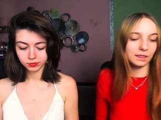 bella-cute1 webcam model stream image