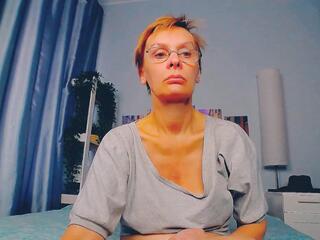 Addie Lynn webcam model stream image