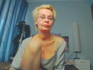 Addie Lynn webcam model stream image