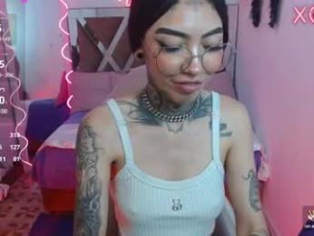 allicee_tay webcam model stream image