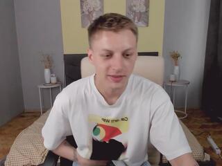 Mark Kennett webcam flirt4free model stream image
