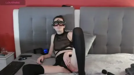 Lilly-Noir webcam model stream image