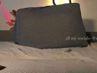 stassiemil1 webcam model stream image