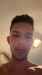 Kratos279 webcam model stream image