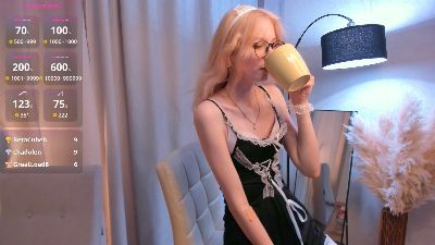 DiamondBridgham webcam model stream image