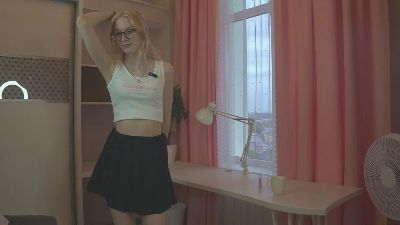 DiamondBridgham webcam model stream image
