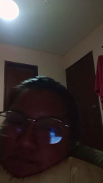AriPM webcam model stream image