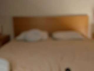 earlenedrover webcam model stream image