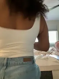 TikaMoon webcam model stream image