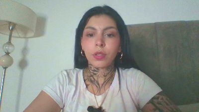 Mon_amour_chaos webcam model stream image