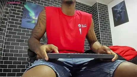 Lil_Curved webcam model stream image