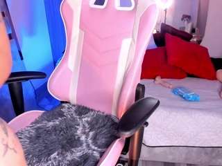 kendraharper webcam model stream image