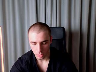 Kellen West webcam model stream image