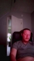 yourstruly_xxx webcam model stream image