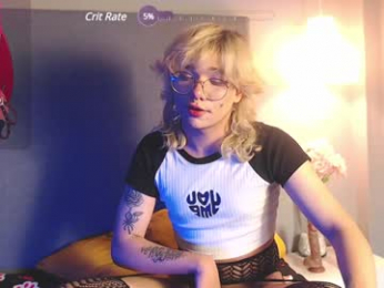 poison__luna webcam model stream image