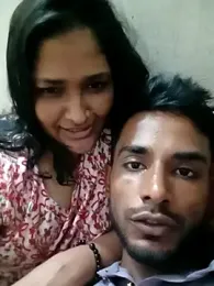 Hotty-couple063 webcam model stream image