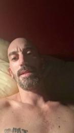 Ezzetrece webcam model stream image