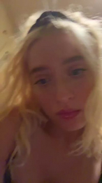 Avapuppyluv webcam model stream image