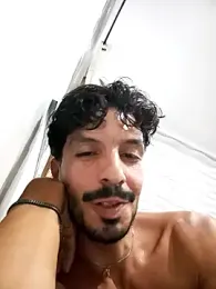 CanariasChico-dotado webcam model stream image