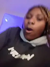 EvonyFoxxx webcam stripchat model stream image