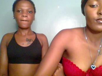 Sweet-loves webcam bongacams model stream image