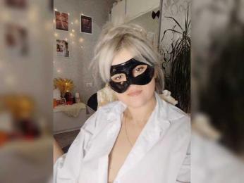 blackmask_ webcam model stream image