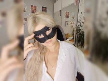 blackmask_ webcam model stream image