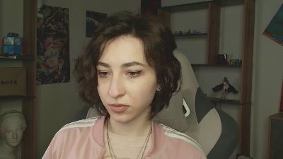 OdetteEarney webcam cam4 model stream image