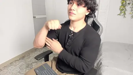 latin_beast4 webcam model stream image