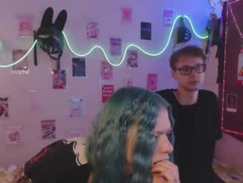 your_horny_friends webcam model stream image