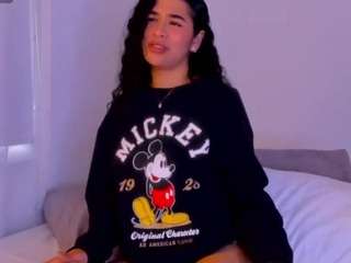 nicoleemartiinez webcam model stream image