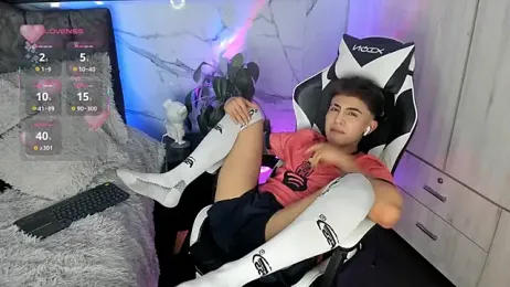 Saimonvela webcam stripchat model stream image