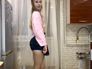 Joycelyn Mctague webcam model stream image