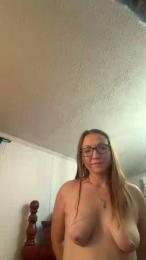 Kat_love9 webcam model stream image