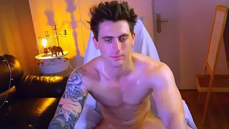 Oscar_Miller_ webcam model stream image