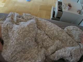 voyeurcam-julmodels-greybed-2 webcam model stream image