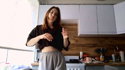 LINA_KLEIN webcam model stream image
