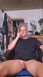 Ronny045 webcam model stream image