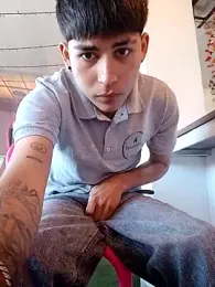 Lukas_strong webcam model stream image