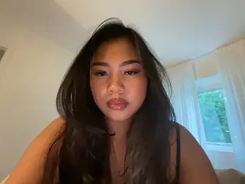 TitiTinyThai webcam model stream image