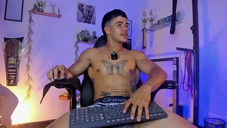 Rob_zaens33 webcam model stream image