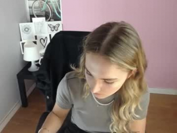 viktoria_lovely webcam model stream image