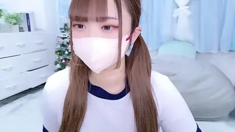 MAIKA_pyon webcam model stream image