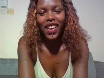 Mounchrie webcam model stream image