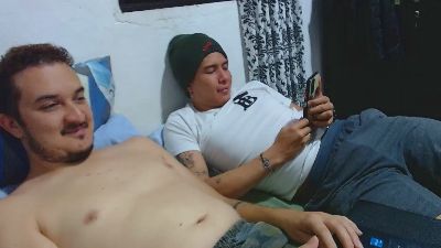 Theo_and_Izan webcam model stream image